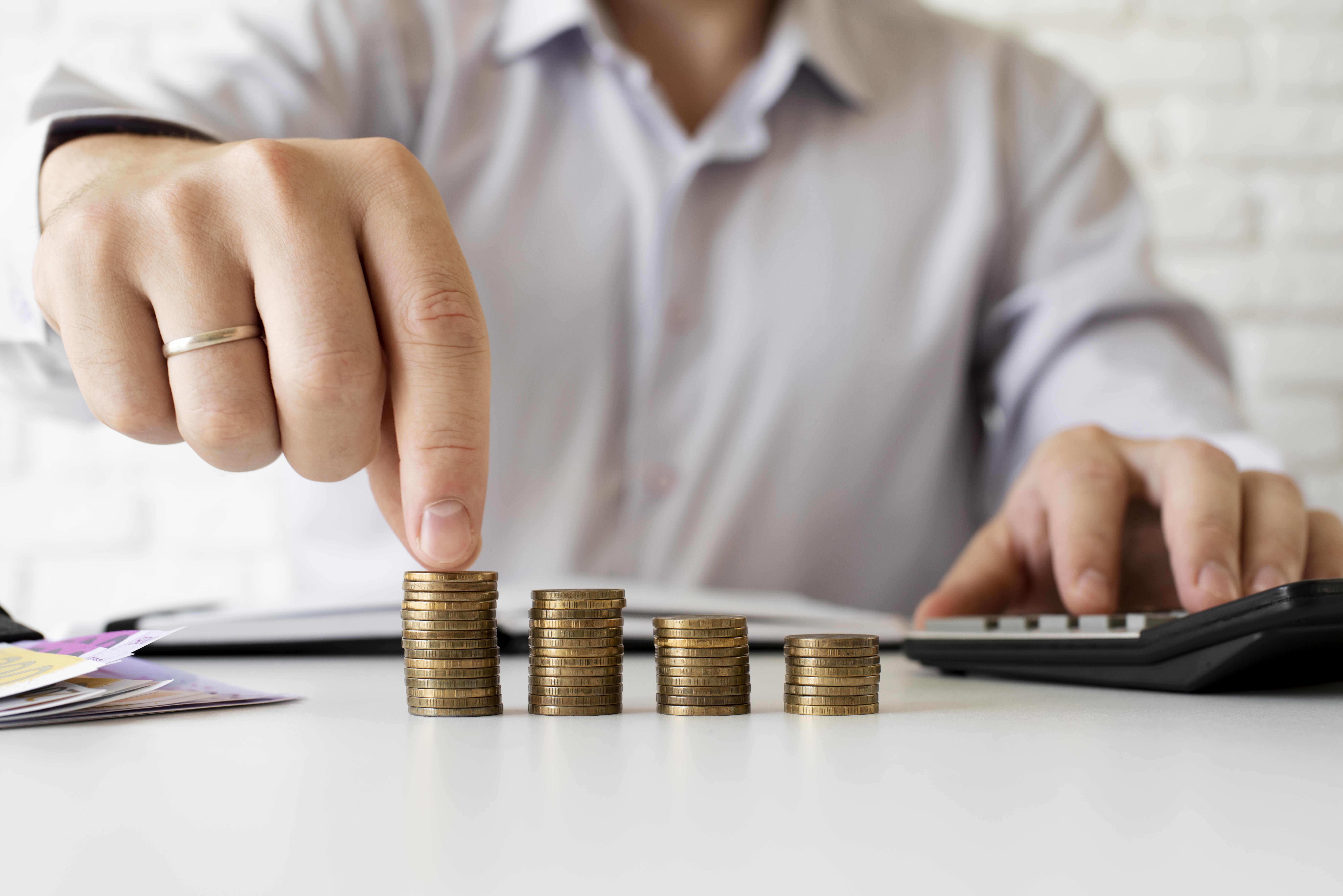В 2027 году зарплаты новосибирцев могут вырасти на 10%
